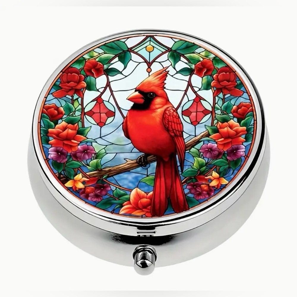 Cardinal Round Pill Organizer 3-Compartment Compact Pill Case New - Picture 3 of 10